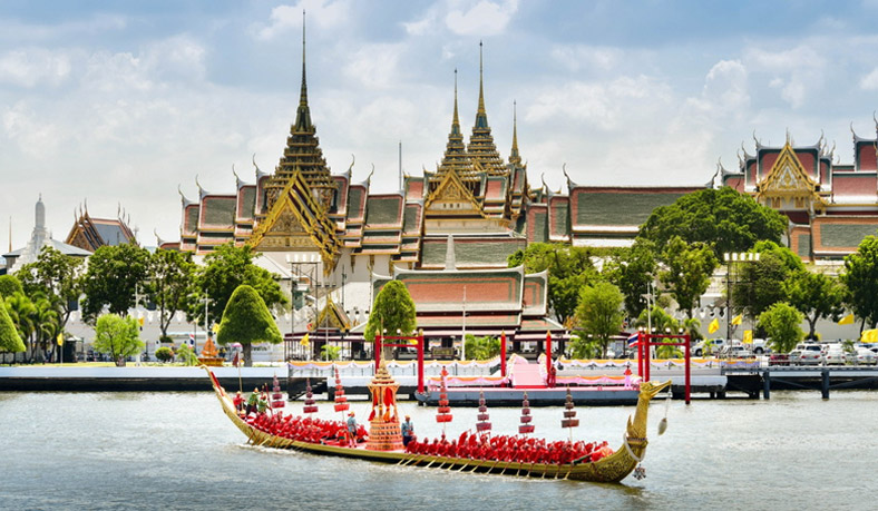 พิพิธภัณฑ์สถานแห่งชาติ เรือพระราชพิธี แหล่งท่องเที่ยวย่านปิ่นเกล้า