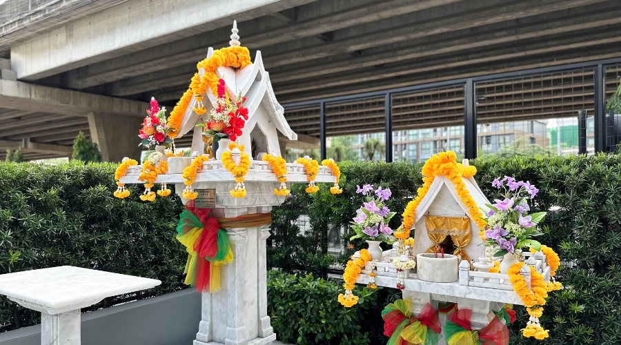 พิธีตั้งศาล