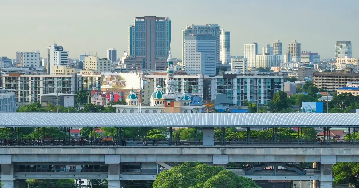 การเดินทางแถวพัฒนาการ
