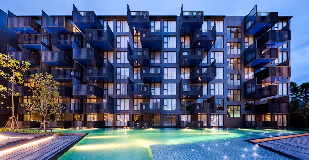 Enjoy life to the fullest in luxury condo The Monument Thong Lo This luxury condo is big on space and offers amenities that set the bar for luxury living higher