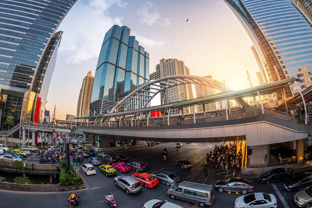 5 perks of buying a condo in Sathorn, Thailand Considering to buy a condo in Thailand? Discover the perks of living in the Sathorn district. 