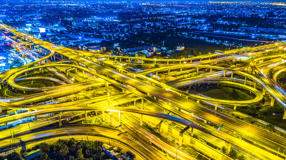 Thailand 4.0 Explained: A Gateway for Overseas Investors We take a look at what the government economic model entails, highlighting the different ways it aims to draw overseas talent as well as investors