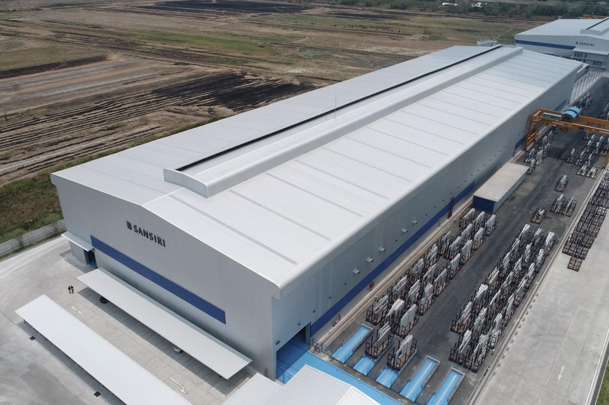 First “Green Precast Factory” in Thailand Many of you may not know that here at Sansiri we have our own precast concrete factory!