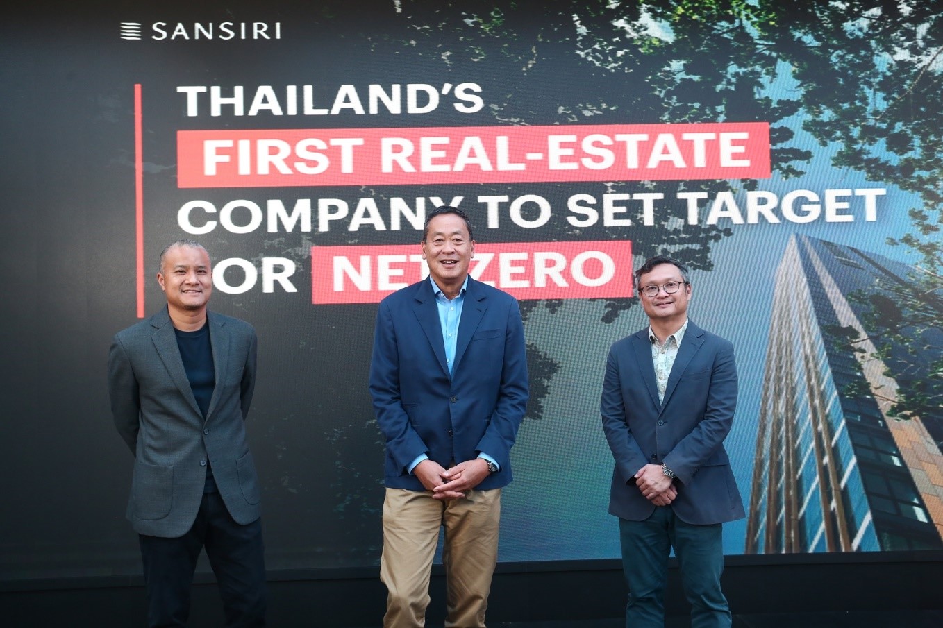 Sansiri – the 1st Thai real estate developer to combat ‘climate change’ Volunteering to lead ‘360° organisation’ towards ‘Net Zero’ target Presenting realistic plan tangible to consumers with set timeline : Installing solar roofs and EC chargers for all houses / 100% clean energy project lighting / 70% of new projects to have energy-saving houses by 2030