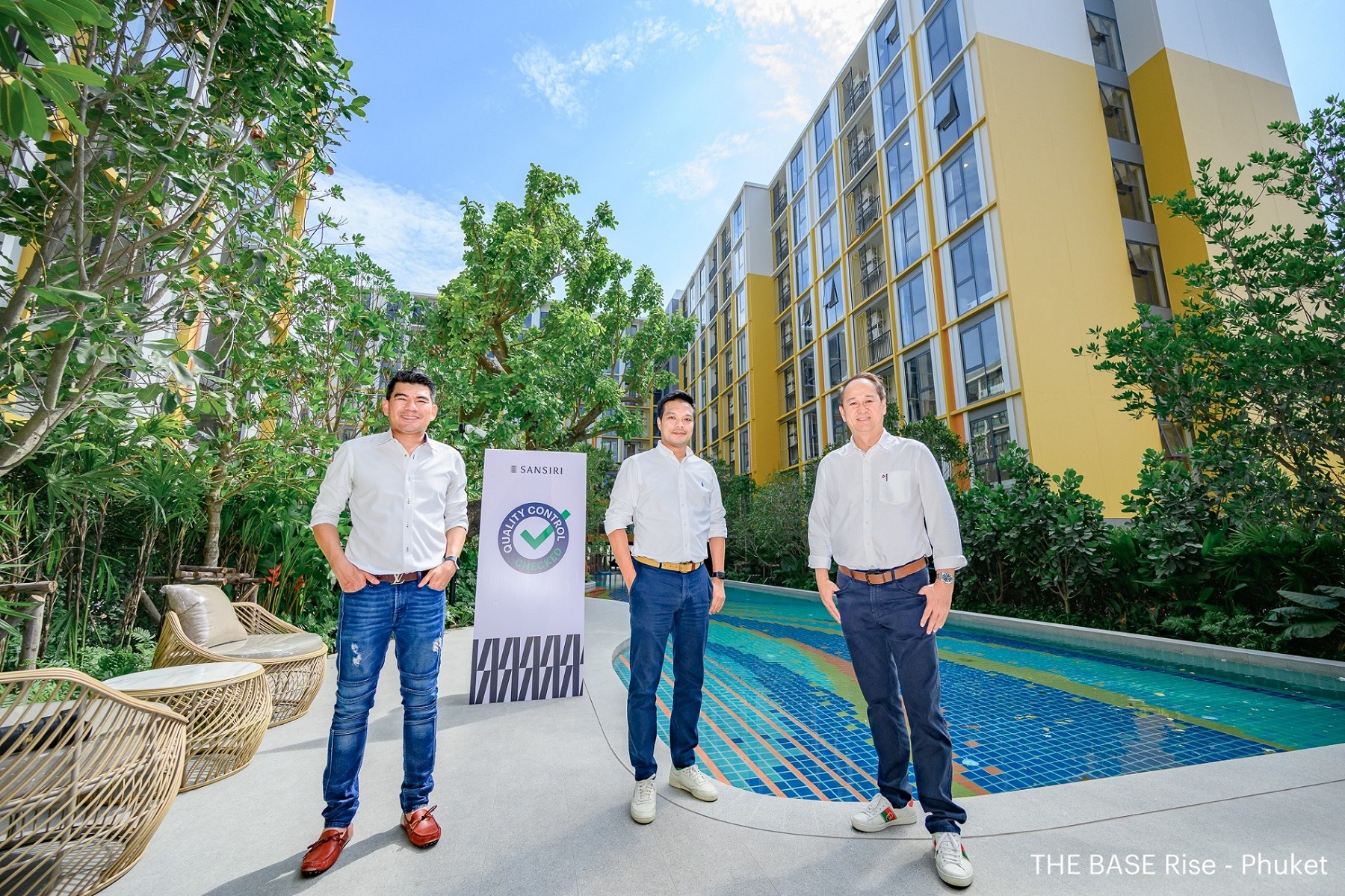 แสนสิริเตรียมโอน เดอะ เบส 2 โครงการใหม่ในภูเก็ต   เดอะ เบส ไรส์ – เดอะ เบส บูกิต  ย้ำขายเร็ว – สร้างเสร็จจริง ด้วยคุณภาพโครงการ ดีไซน์เด่น ดันลูกค้าภูเก็ตเชื่อมั่น  พร้อมจ่อคิว Sold Out เดอะ เบส เชิงทะเล หลังยอดขายพุ่งแล้วกว่า 90  